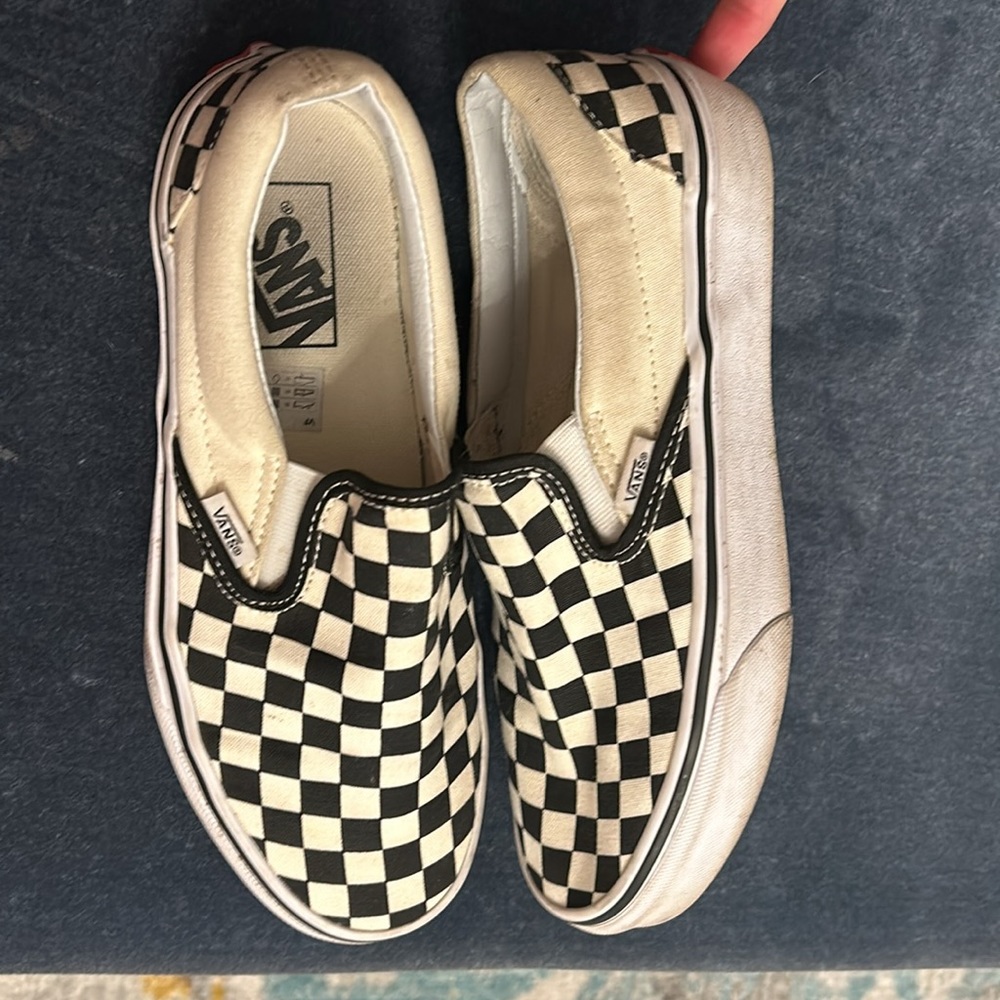 Vans - Picture 7 of 10